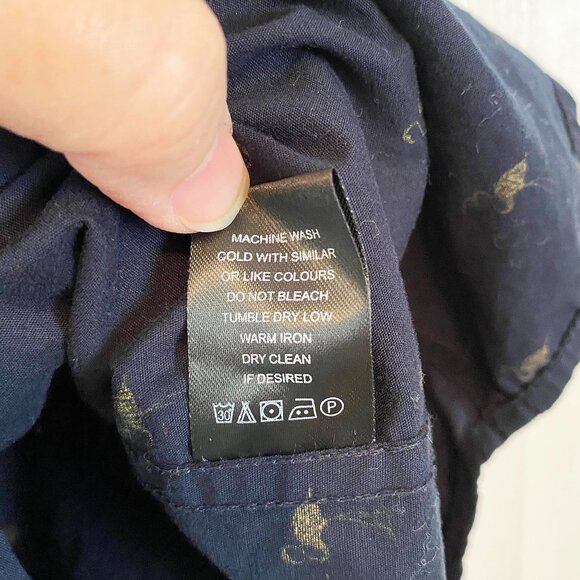 Men's Short Sleeve Collar Shirt, 100% Cotton, Navy with Flamingos, size Med - Picture 7 of 7